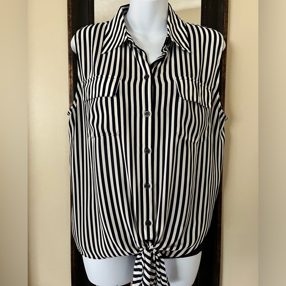 INC navy blue short sleeve button up blouse